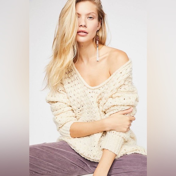 Free People chunky knit cream colored long sleeve sweater multiple patterns Sz M - Picture 1 of 14